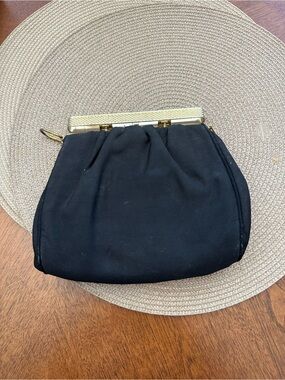 Black Vintage-Inspired Kiss-Lock Clasp Women's Evening Bag and coin purse